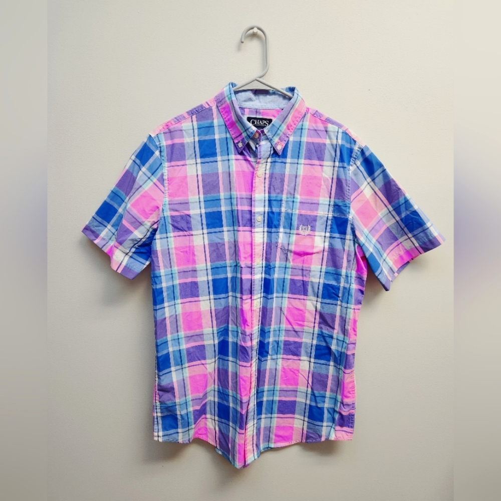 Chaps; Medium; Short Sleeve, Button down shirt.